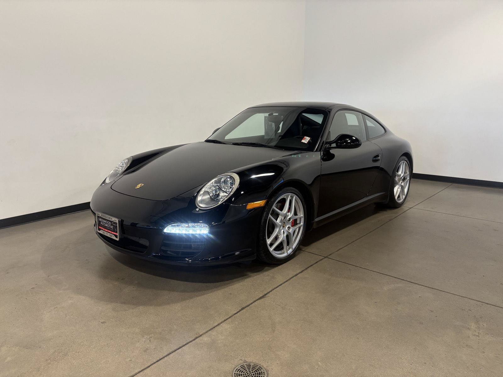 Used 2011 Porsche 911 Carrera S RWD image 8