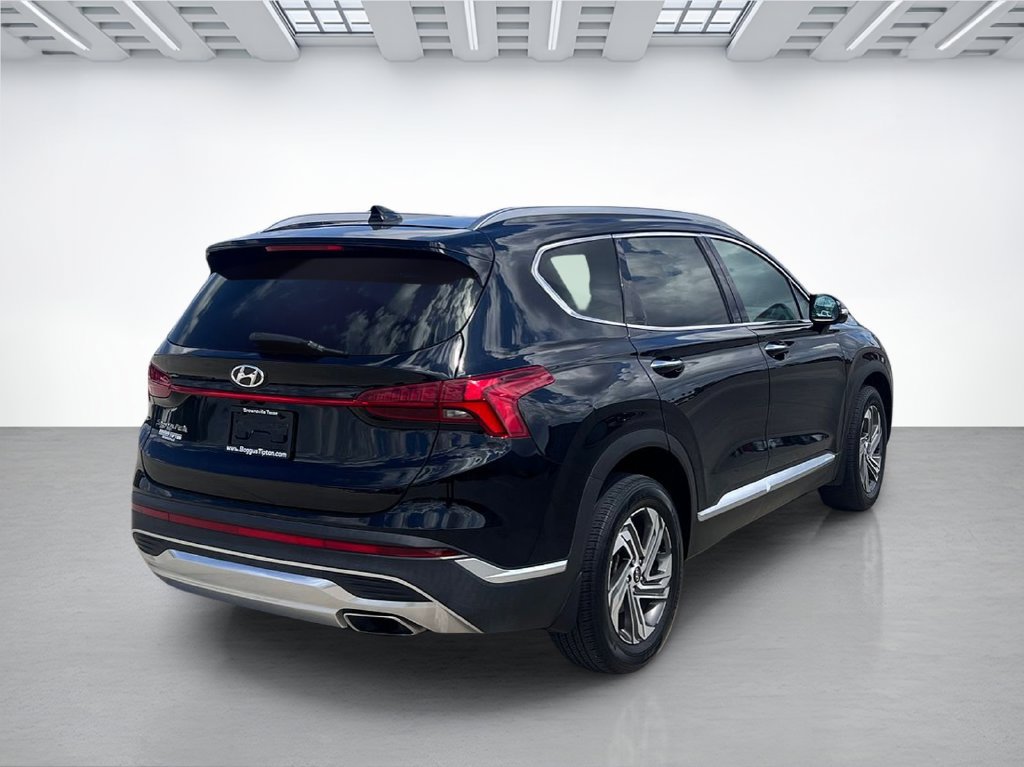 Used 2023 Hyundai Santa Fe SEL w/ Premium Package FWD image 3