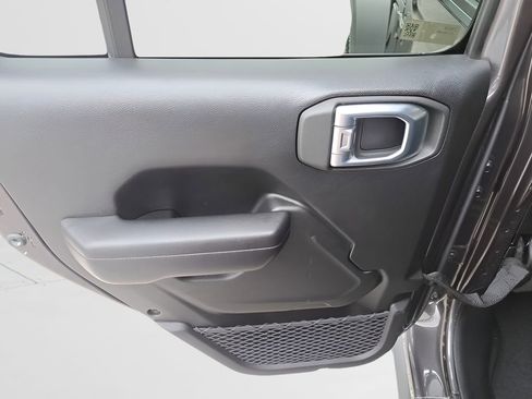 Used 2021 Jeep Wrangler Unlimited Sport image 7