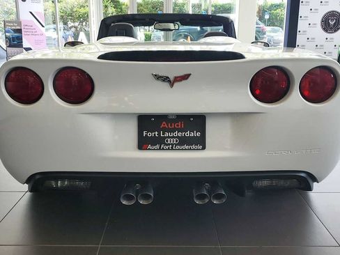 Used 2012 Chevrolet Corvette Grand Sport w/ 2LT Preferred Equipment Group RWD image 5