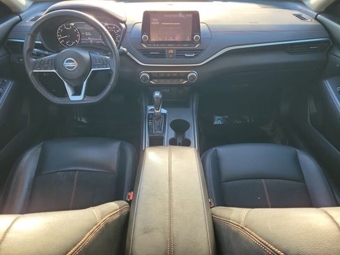 Certified 2022 Nissan Altima 2.5 SR image 15
