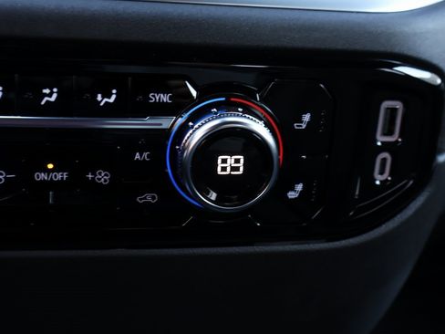 New 2026 GMC Sierra 1500 Elevation w/ LPO, Elevation Black Package image 35