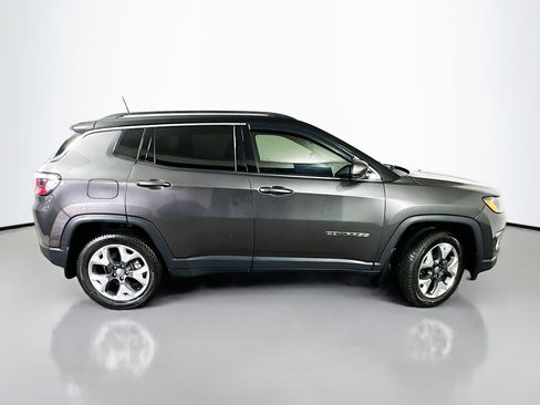 Used 2017 Jeep Compass Limited image 8