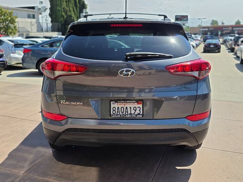 Used 2017 Hyundai Tucson SE w/ SE Popular Package 02 FWD image 11