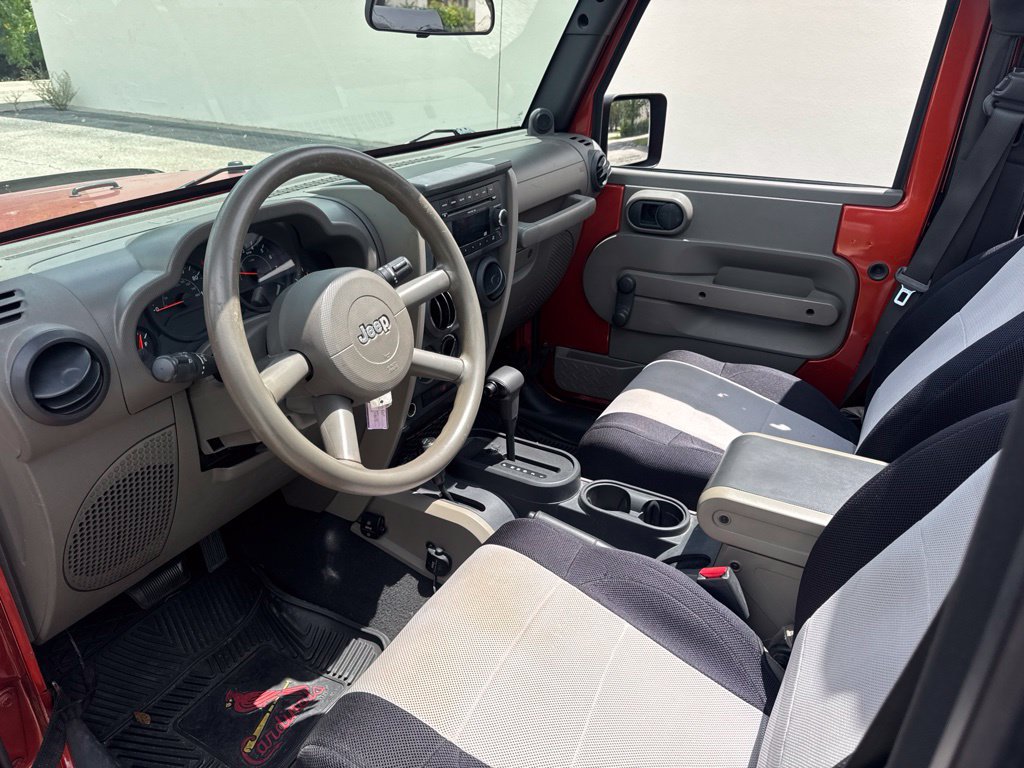 Used 2009 Jeep Wrangler X AWD/4WD image 2