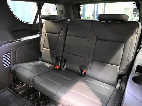 New 2026 Chevrolet Suburban High Country w/ LPO, Chrome Package image 14