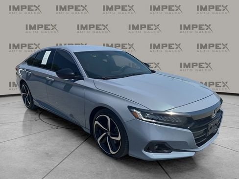 Used 2022 Honda Accord Sport image 7