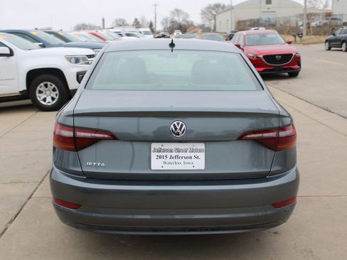 Used 2019 Volkswagen Jetta S image 7