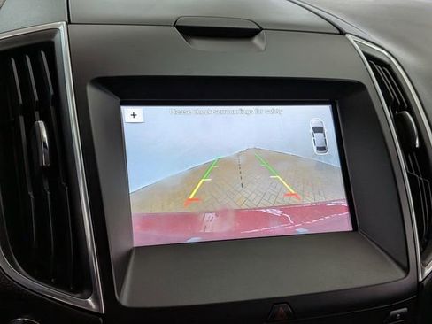 Used 2017 Ford Edge Titanium image 33