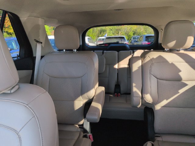 Certified 2023 Ford Explorer Limited w/ Limited Technology Package AWD/4WD image 50