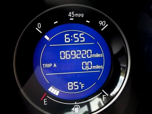 Used 2016 Honda Fit LX image 19