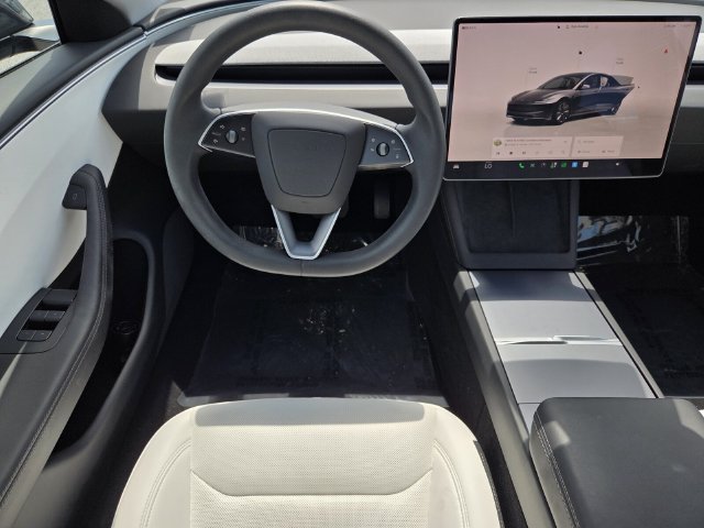 Used 2025 Tesla Model 3 Long Range RWD image 17