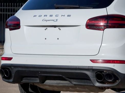 Used 2016 Porsche Cayenne S w/ Premium Plus Package image 22