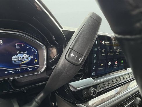 Used 2025 Chevrolet Silverado 3500 LTZ w/ LTZ Plus Package image 21