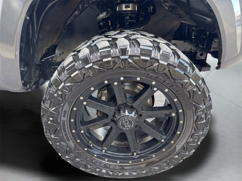 Used 2023 Toyota Tacoma TRD Sport image 41