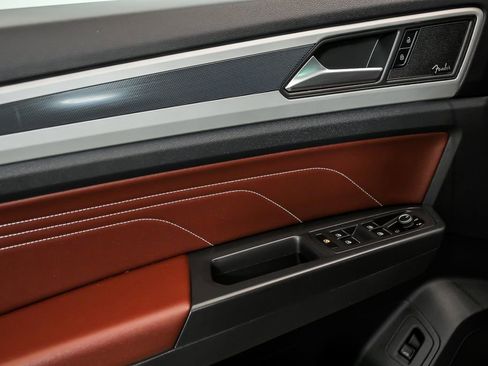 Used 2022 Volkswagen Atlas Cross Sport SEL Premium R-Line image 8