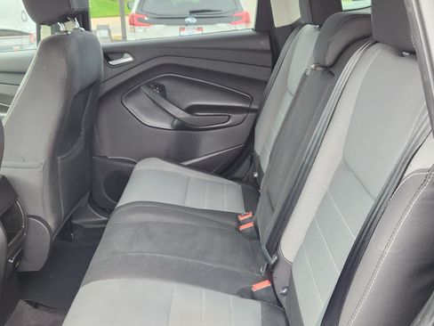 Used 2016 Ford Escape SE w/ SE Cold Weather Package AWD/4WD image 10