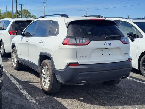 Used 2022 Jeep Cherokee Latitude Lux w/ Mopar Interior Package AWD/4WD image 29