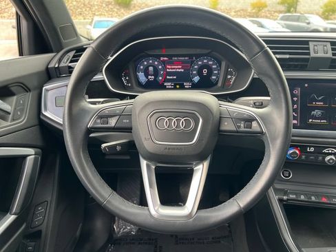 Used 2022 Audi Q3 2.0T Premium AWD/4WD image 44