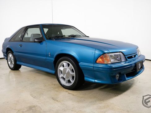 Used 1993 Ford Mustang Cobra image 1