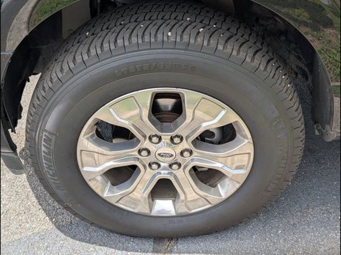 Used 2021 Ford F150 Platinum AWD/4WD image 9
