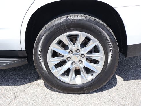 Used 2021 Chevrolet Tahoe Premier RWD image 13