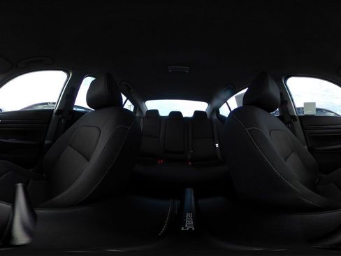 Used 2025 Nissan Altima 2.5 SV image 42