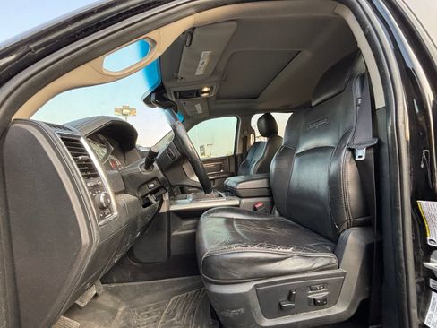 Used 2014 RAM 2500 Laramie w/ Protection Group AWD/4WD image 8