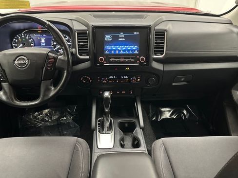 Used 2022 Nissan Frontier SV AWD/4WD image 22