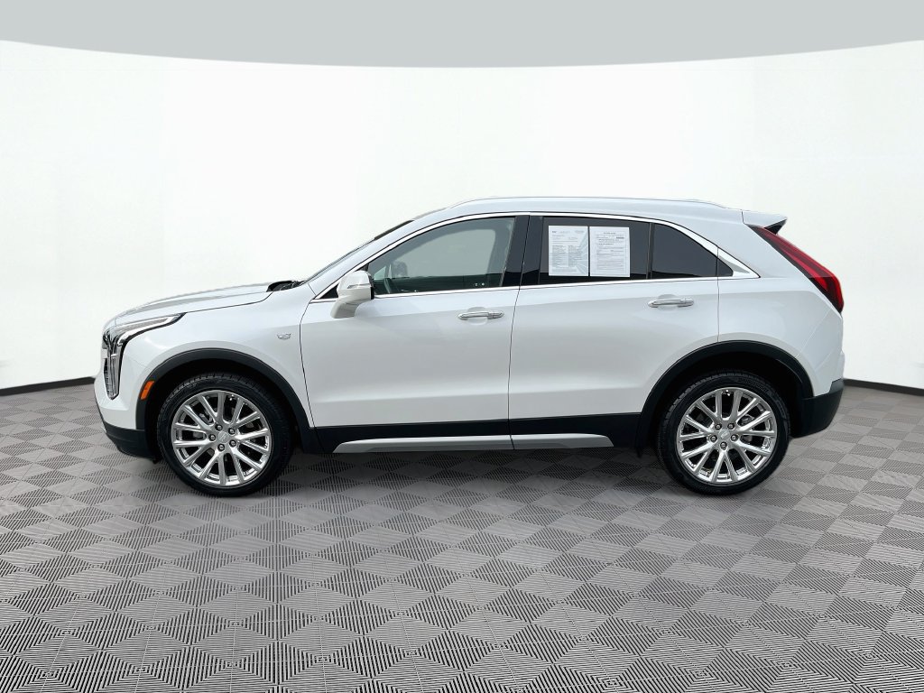Certified 2023 Cadillac XT4 Premium Luxury FWD image 9