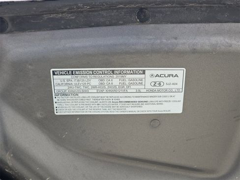 Used 2019 Acura TLX 3.5L Technology Pkg w/A-Spec P image 17