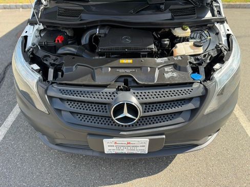 Used 2019 Mercedes-Benz Metris image 14