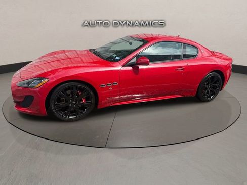 Used 2014 Maserati GranTurismo Sport image 2
