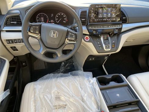 New 2026 Honda Odyssey EX-L image 11
