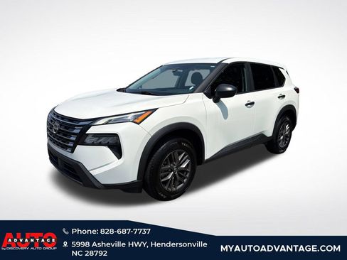 Used 2024 Nissan Rogue S FWD image 5