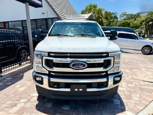 Used 2022 Ford F250 XLT w/ XLT Value Package AWD/4WD image 4