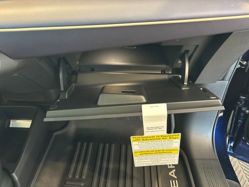 New 2026 Nissan Leaf SV+ w/ Illuminated Package image 28