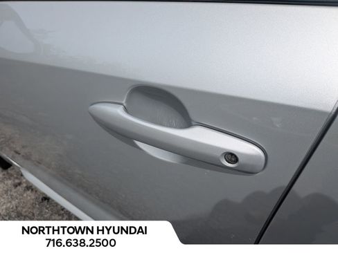 Used 2020 Toyota Corolla LE FWD image 34