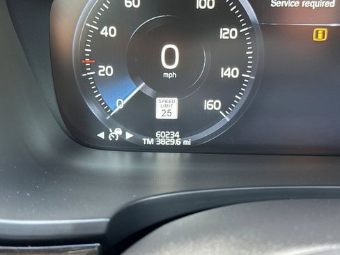 Used 2018 Volvo S90 T5 Momentum w/ Convenience Package image 20