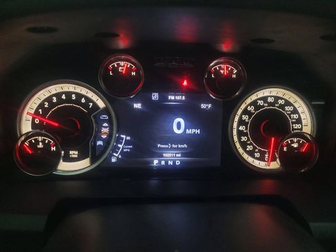 Used 2018 RAM 1500 Big Horn image 23