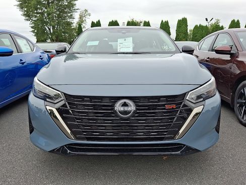 New 2025 Nissan Sentra SR w/ SR Premium Package image 2