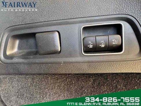 Used 2023 Mercedes-Benz GLS 450 4MATIC image 29