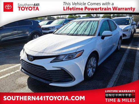 Used 2024 Toyota Camry LE image 1