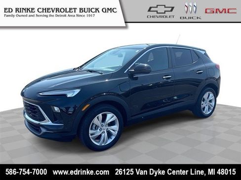 Certified 2025 Buick Encore GX Preferred FWD image 1