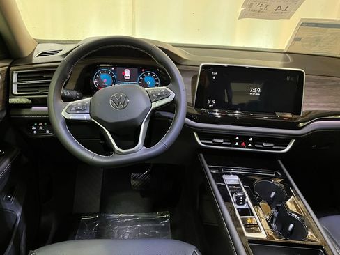 New 2026 Volkswagen Atlas SEL AWD/4WD image 18