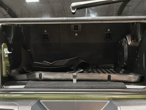Used 2021 Jeep Wrangler Unlimited Rubicon AWD/4WD image 30