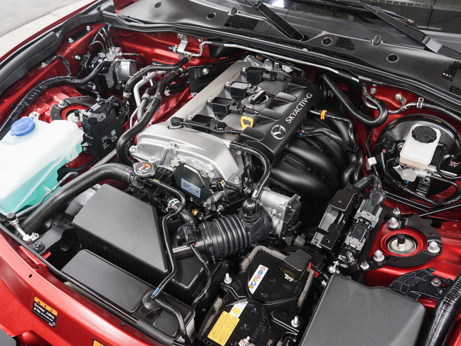 Used 2024 MAZDA MX-5 Miata Sport RWD image 24