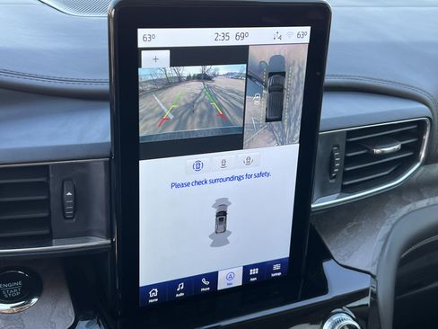 Used 2022 Ford Explorer Platinum w/ Equipment Group 601A image 25