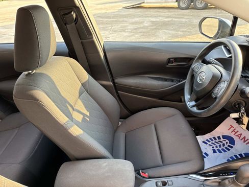 Used 2024 Toyota Corolla LE image 21