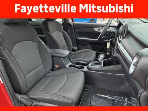 Used 2024 Kia Forte LXS FWD image 18